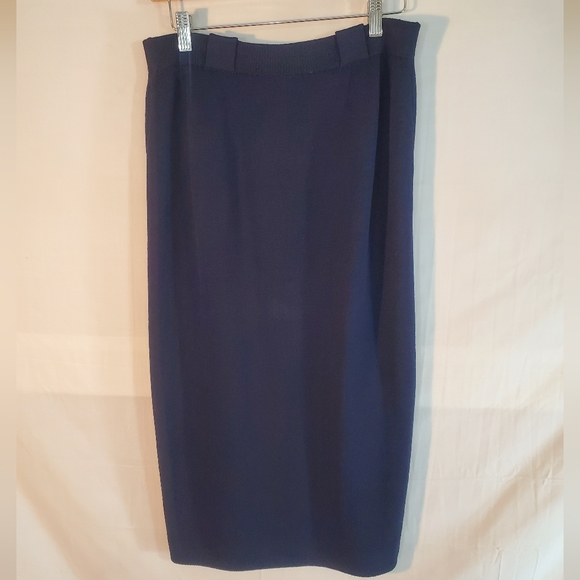 St John Women's 6 Blue Santana Knit Skirt 28" Waist 32" Waist Buttons Pockets - Picture 3 of 5